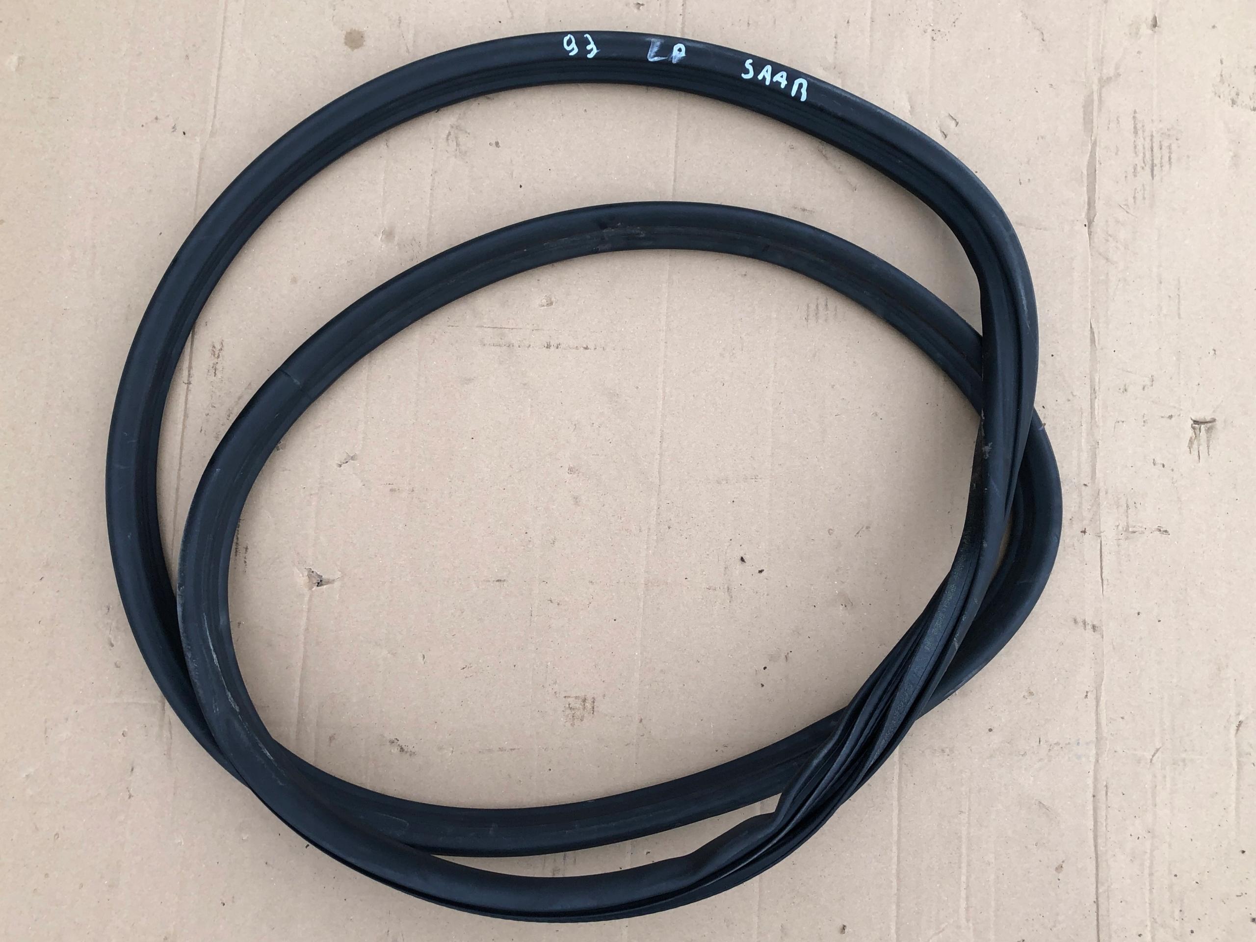 УПЛОТНЕНИЕ ДВЕРИ ЛЕВАЯ ПЕРЕДНЯЯ SAAB 93 9-3 ПЕРЕДНЯЯ