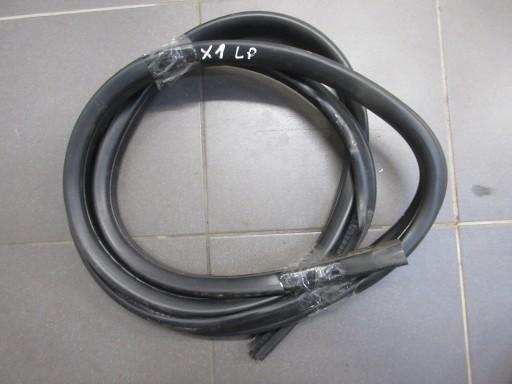 Ущільнення двері ПД л BMW X1 E84