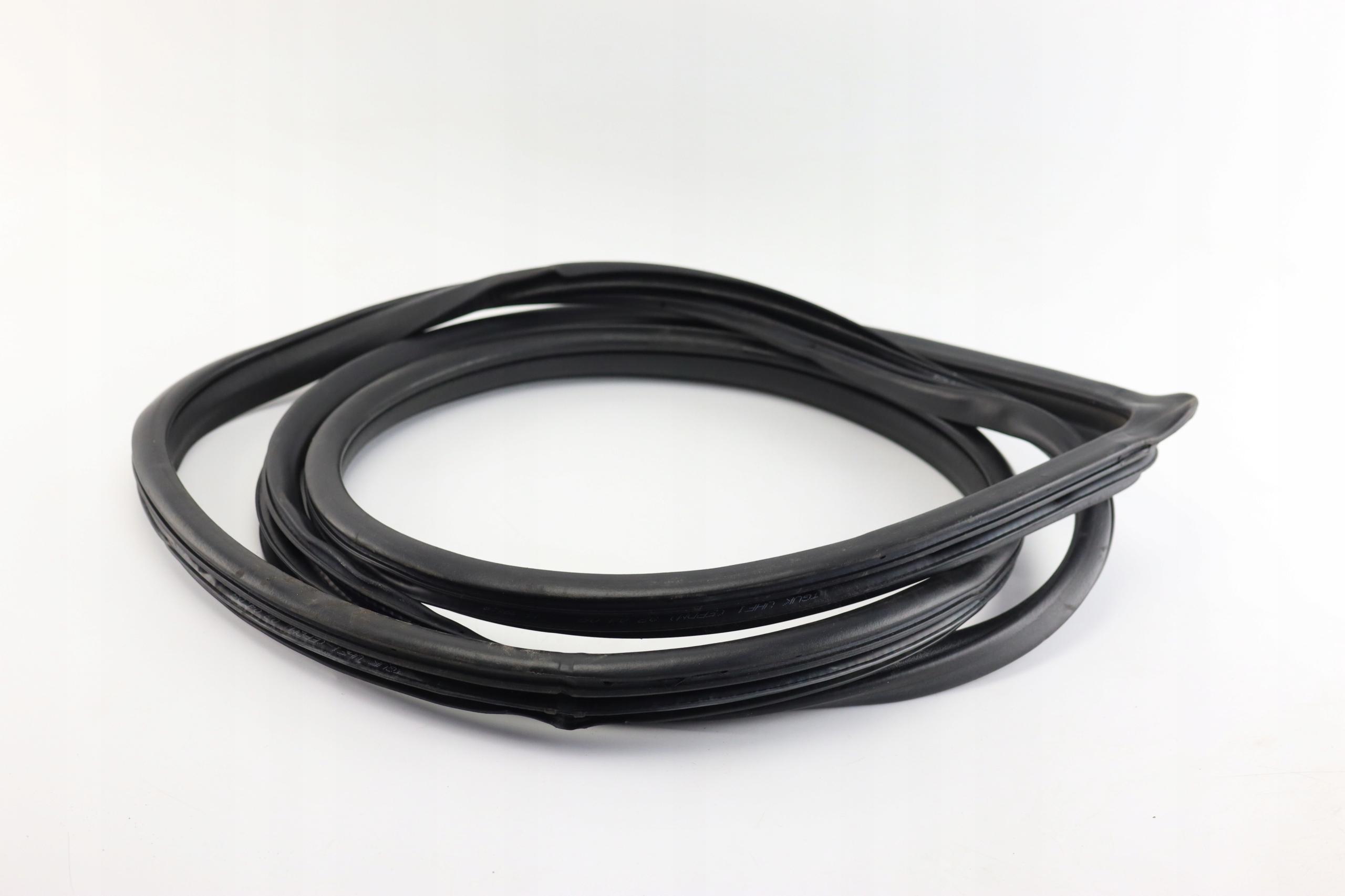 УЩІЛЬНЮВАЧ ДВЕРЕЙ ЛІВИЙ ПЕРЕДНІЙ HONDA CIVIC VIII UFO 5D