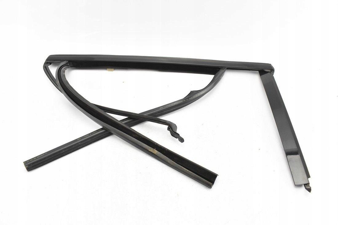 7393447 - Уплотнитель двери зд л BMW X3M F97 G01 17-