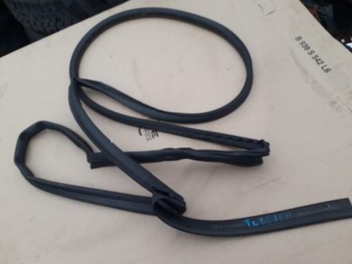 УЩІЛЬНЮВАЧ ДВЕРЕЙ ЛІВИЙ ЗАДНІЙ NISSAN LEAF II