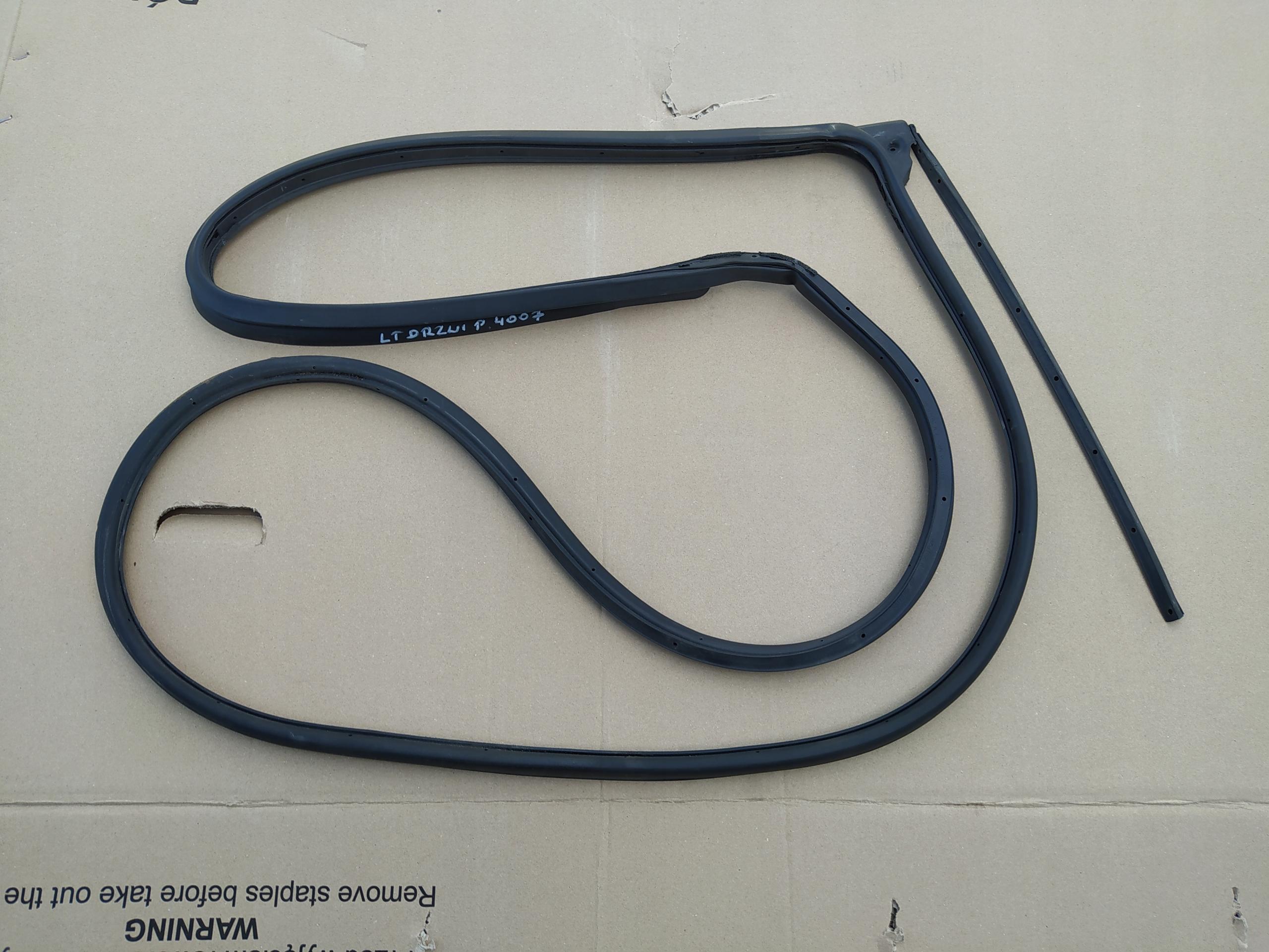 УЩІЛЬНЮВАЧ ДВЕРЕЙ ЛІВИЙ ЗАДНІЙ PEUGEOT 4007 C CROSSER