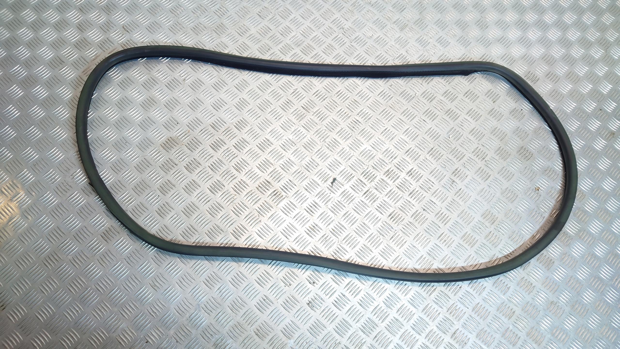 УПЛОТНИТЕЛЬ ДВЕРИ PEUGEOT 508 ПЕРЕДНИЙ ЛЕВЫЙ