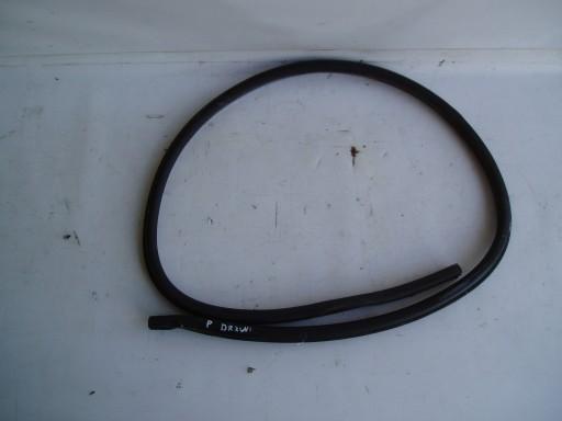 УЩІЛЬНЮВАЧ ПРАВОЇ ДВЕРІ PEUGEOT 307 CC