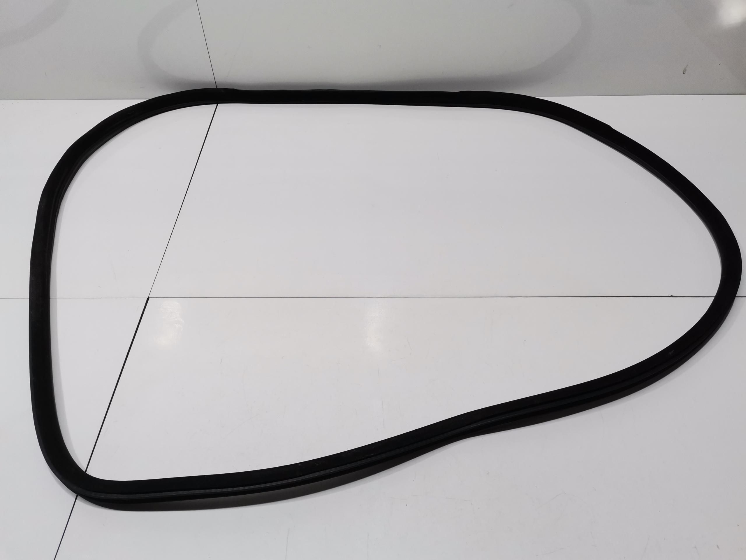 7182270 - Ущільнювач передньої правої двері F10 F11