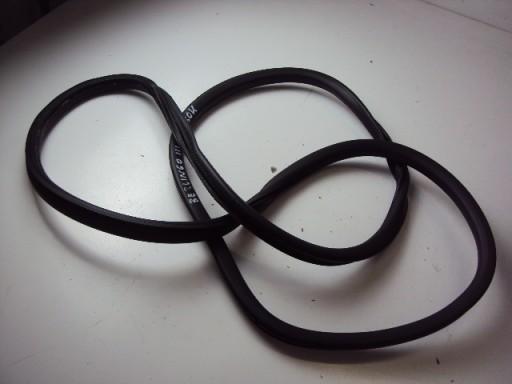 УЩІЛЬНЮВАЧ ДВЕРЕЙ ПРАВА СТОРОНА CITROEN BERLINGO 18-