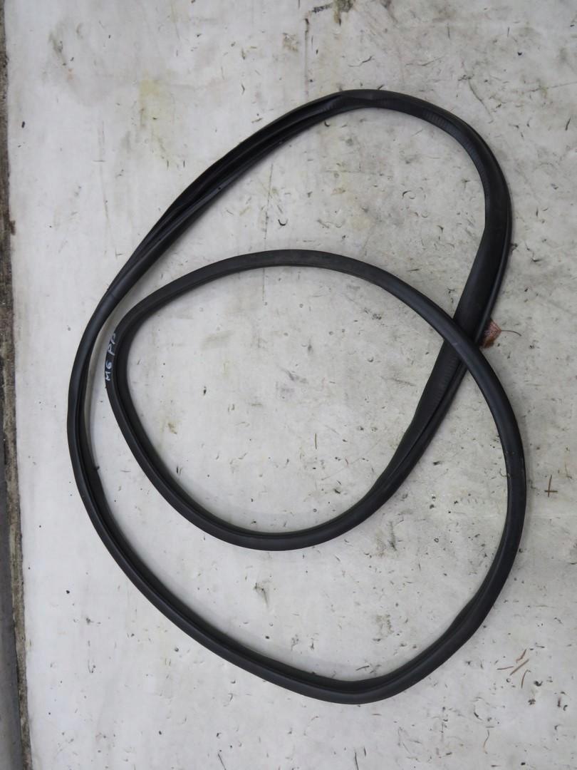 УЩІЛЬНЮВАЧ ДВЕРЕЙ ПРАВИЙ ЛІВИЙ ПЕРЕДНІЙ MAZDA 6 GJ