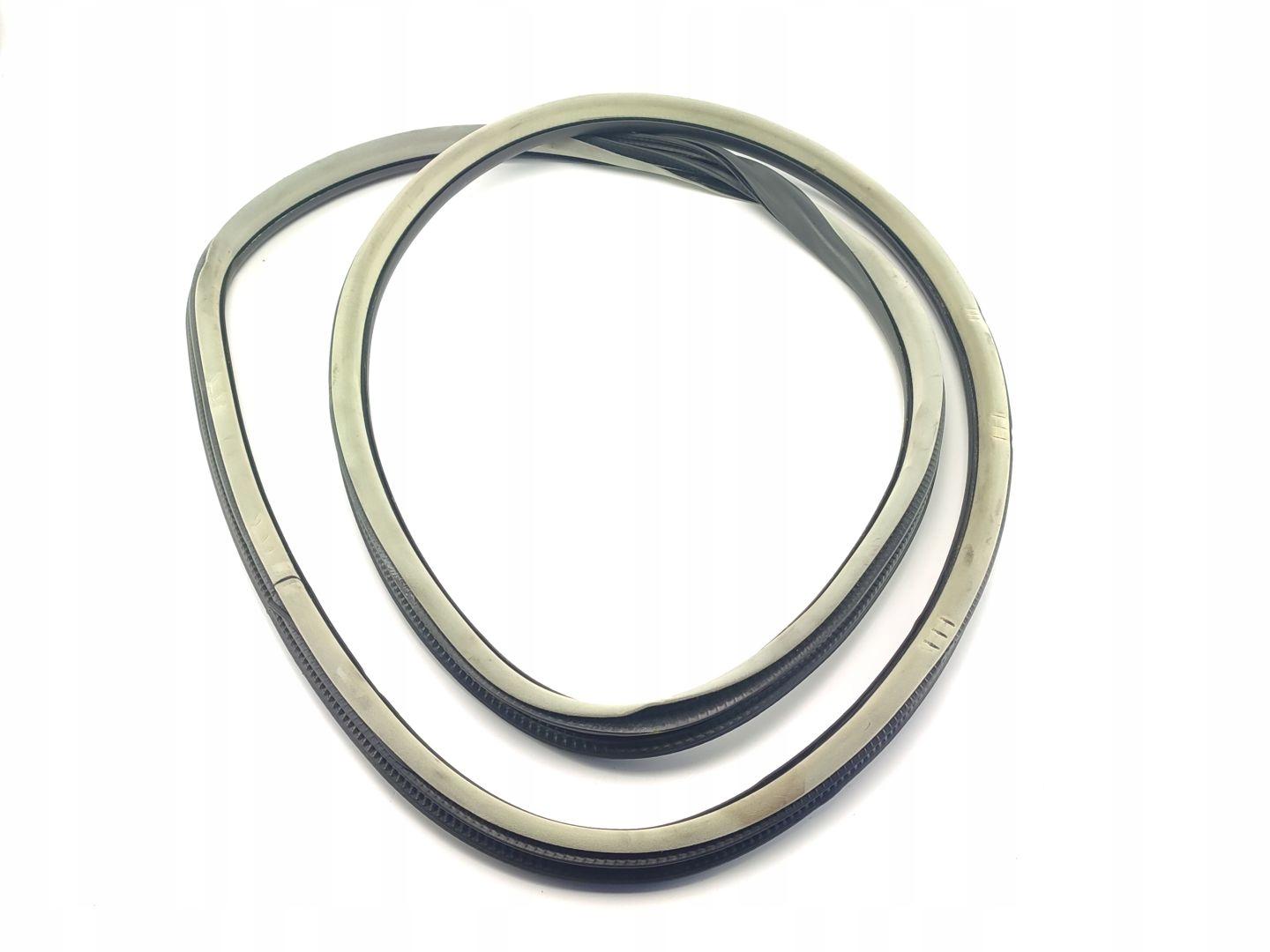 Ущільнювач передньої правої двері CITROEN C5 III X7