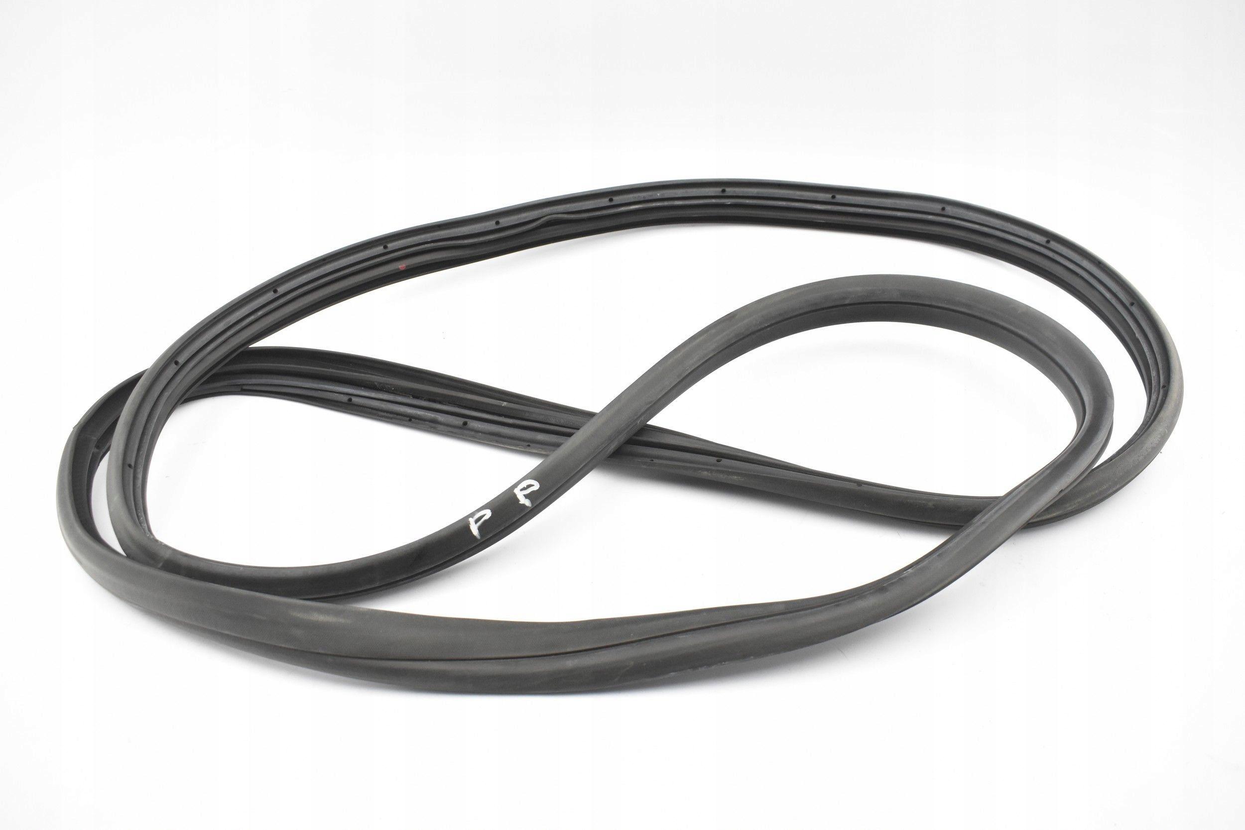 DT11-V20530-AM DT11-V20530 - УПЛОТНИТЕЛЬ ПЕРЕДНЕЙ ПРАВОЙ ДВЕРИ FORD TOURNEO CONNECT