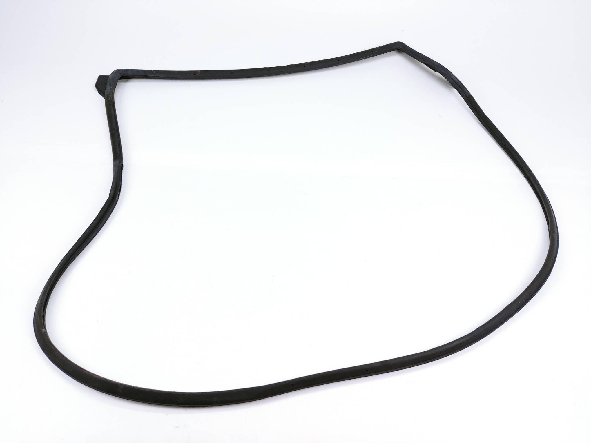 Ущільнювач правої задньої двері TOYOTA C-HR 67871-F4010