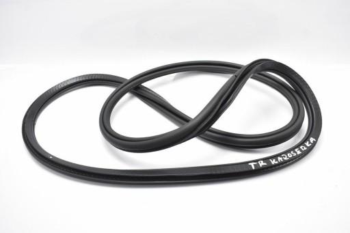 32229227 - Ущільнювач дверей правий задній VOLVO V60 II 18-