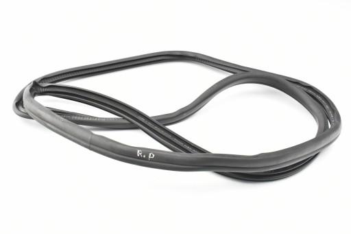 7407373 - Ущільнення дверей ПД кузов BMW G20 G21