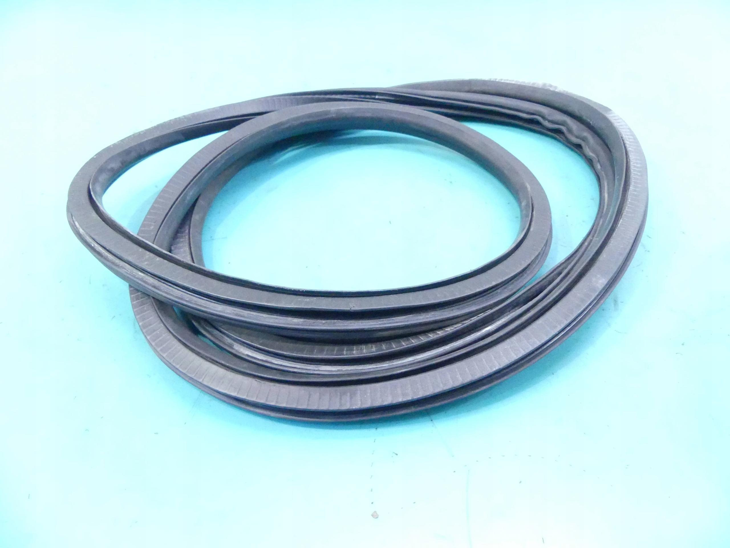 УПЛОТНИТЕЛЬ ДВЕРИ ПЕРЕДНИЙ ПРАВЫЙ SAAB 9-4X 94X