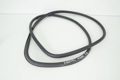 УЩІЛЬНЕННЯ ПЕРЕДНЬОЇ ПРАВОЇ ДВЕРІ TOUAREG 4.2 І 7L 04