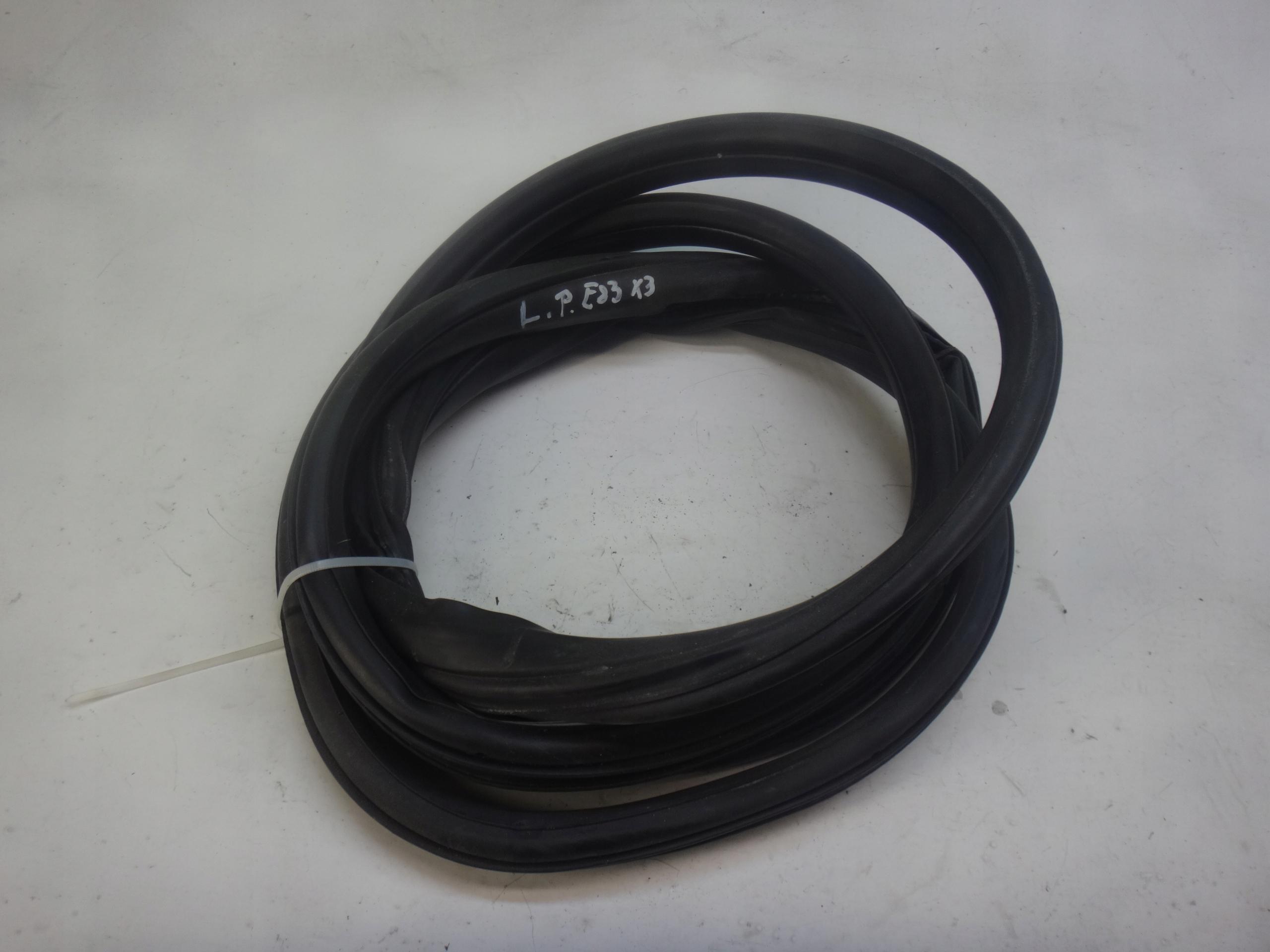 Уплотнение двери ПД ПД BMW X3 E83