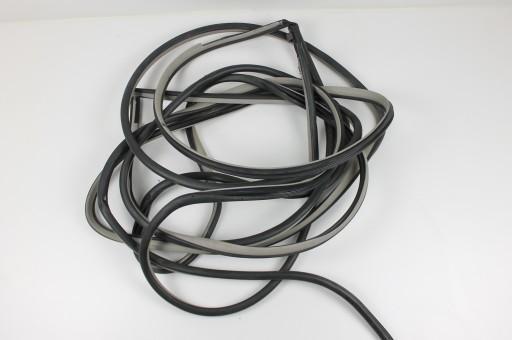 Прокладка двери передняя задняя INFINITI G37 в сборе