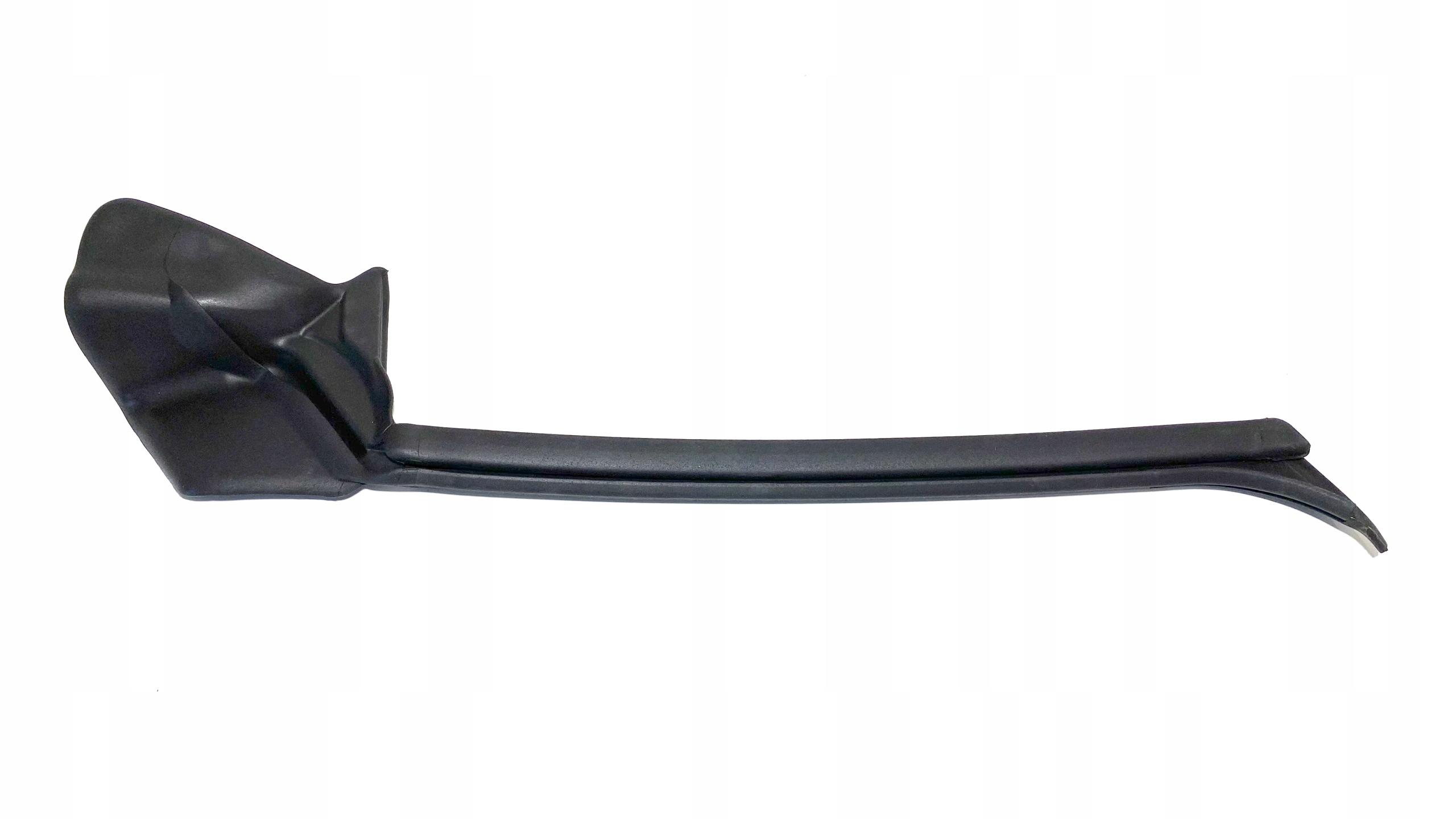 Уплотнитель двери зд BMW F36 7310192 П