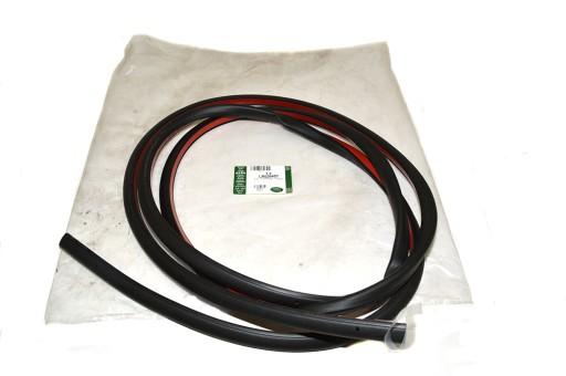 LR026457GEN - УПЛОТНИТЕЛЬ ДВЕРИ ЗАДНИЙ ПРАВЫЙ RR EVOQUE 5 ДВЕРЬ