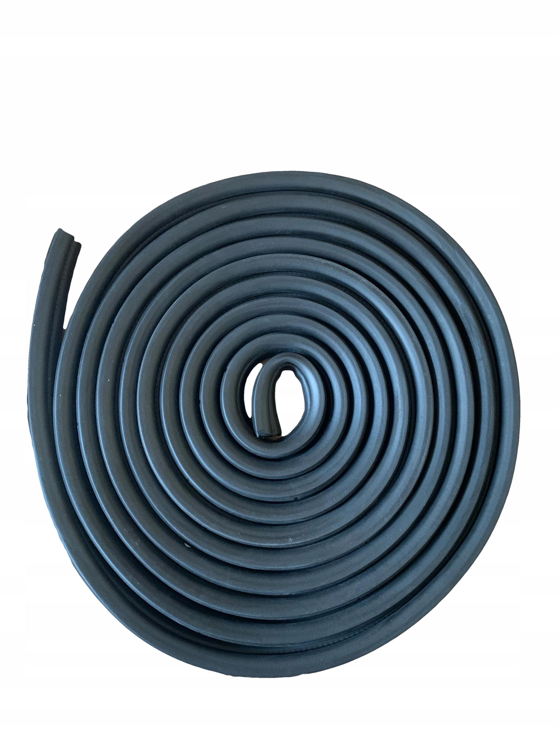 9566UD-3 - Уплотнитель задней двери VW TRANSPORTER T4