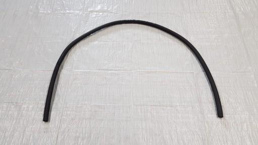 Уплотнитель кузова двери FORD MUSTANG 16r.