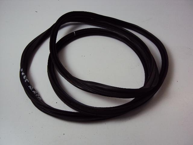 TAIL GASKET INFINITI FX45 2005