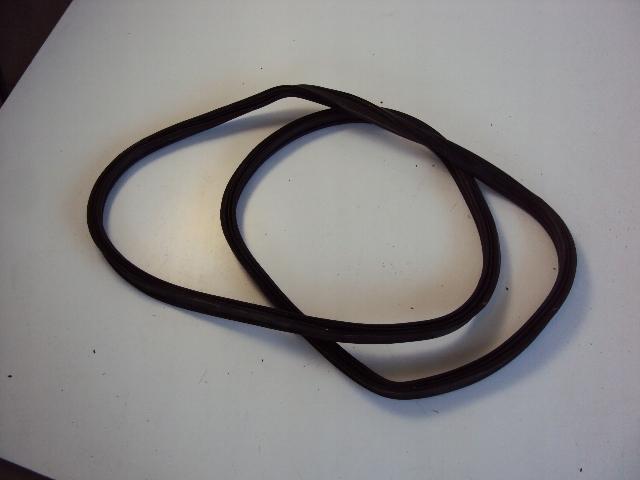 JEEP CHEROKEE KL 13 TAILGATE SEAL