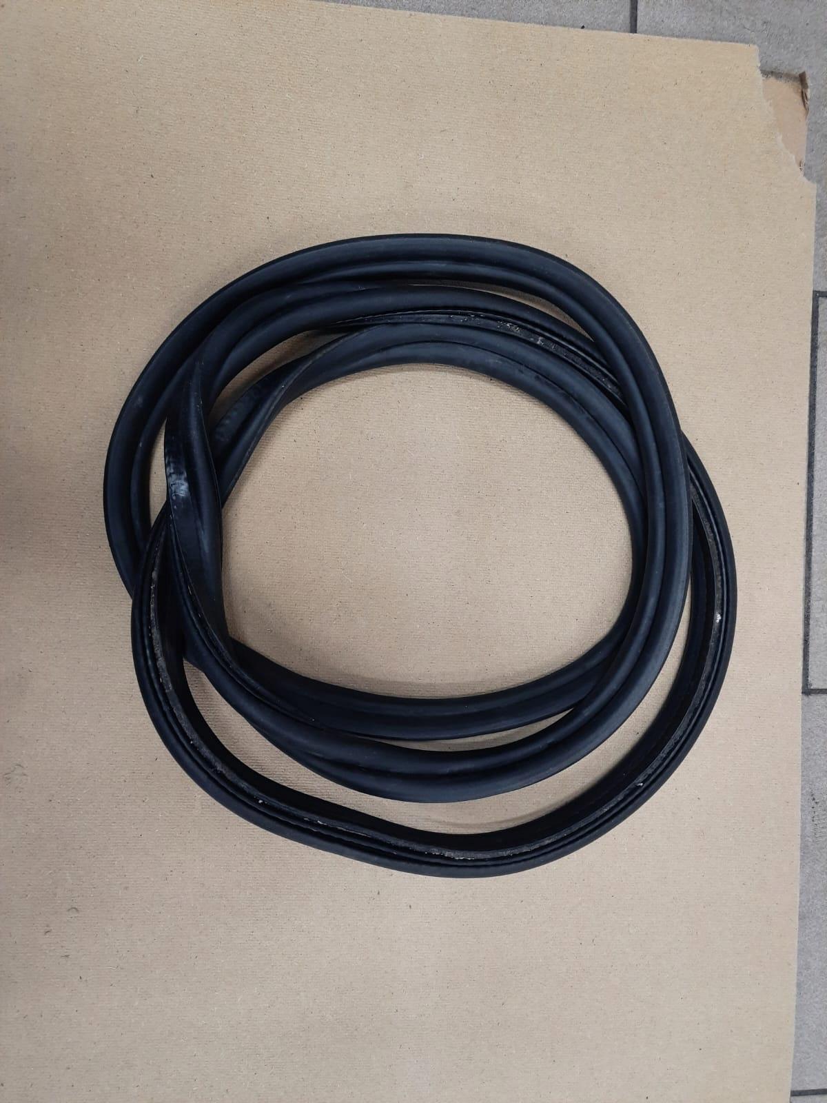 Прокладка кришки багажника MINI COOPER R56 2008