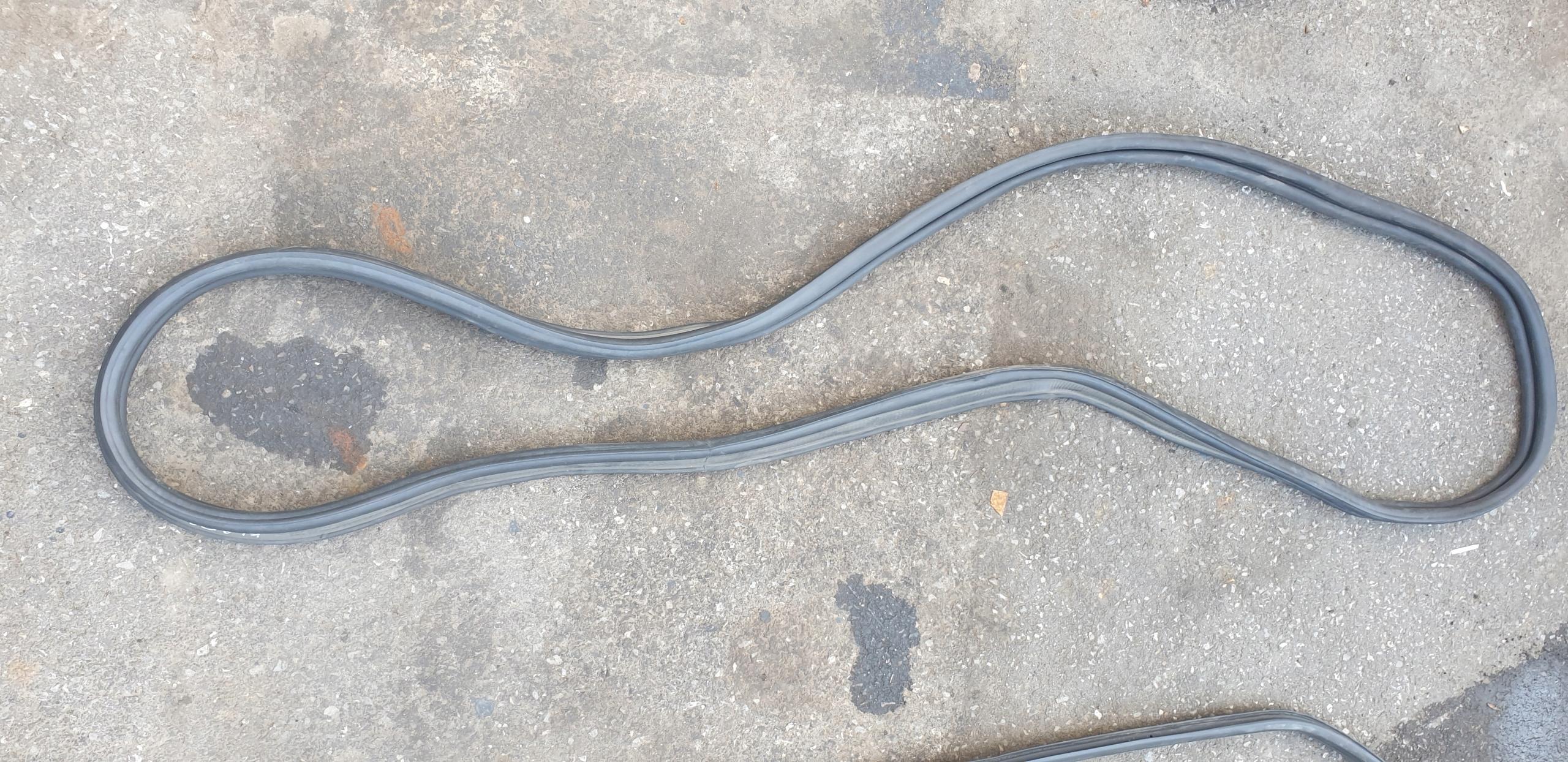 УПЛОТНЕНИЕ БАГАЖНИКА RENAULT MEGANE III 5D HB