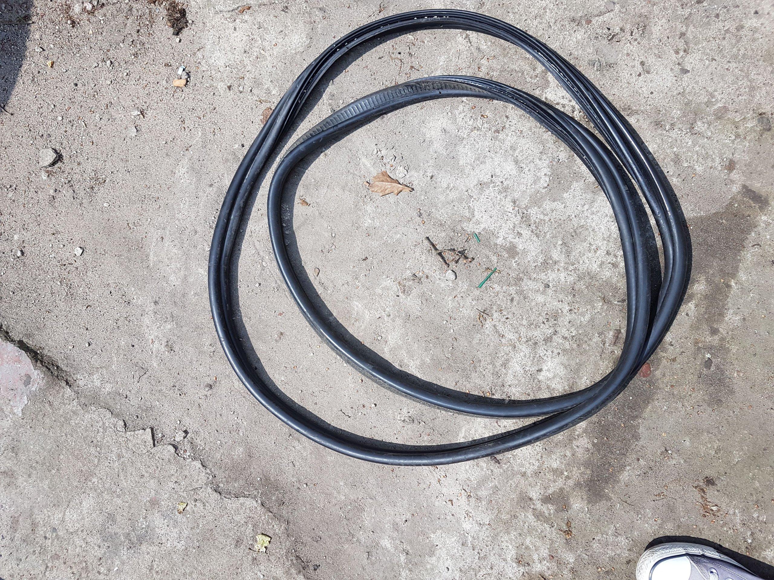 ПРОКЛАДКА КРЫШКИ БАГАЖНИКА SEAT IBIZA III HB 3D