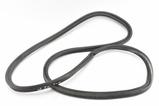 Прокладка крышки багажного отсека зд BMW 3 G20 19-