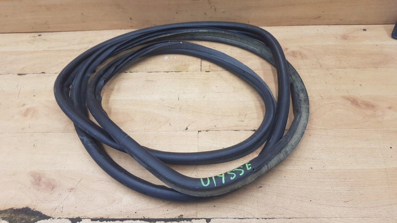 ПРОКЛАДКА КРИШКИ БАГАЖНИКА ЗАДНЯ FIAT ULYSSE II