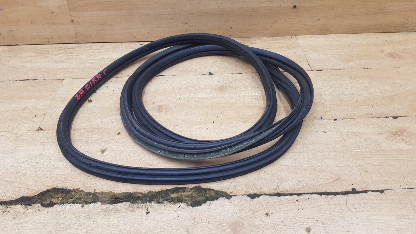 ПРОКЛАДКА КРИШКИ БАГАЖНИКА ЗАДНЯ OPEL ZAFIRA C LIFT