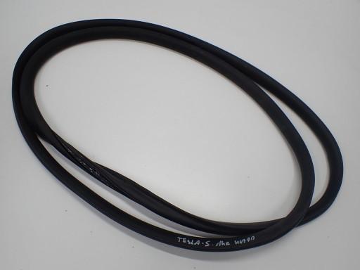 ПРОКЛАДКА КРЫШКИ БАГАЖНОГО ОТСЕКА TESLA MODEL S 14R