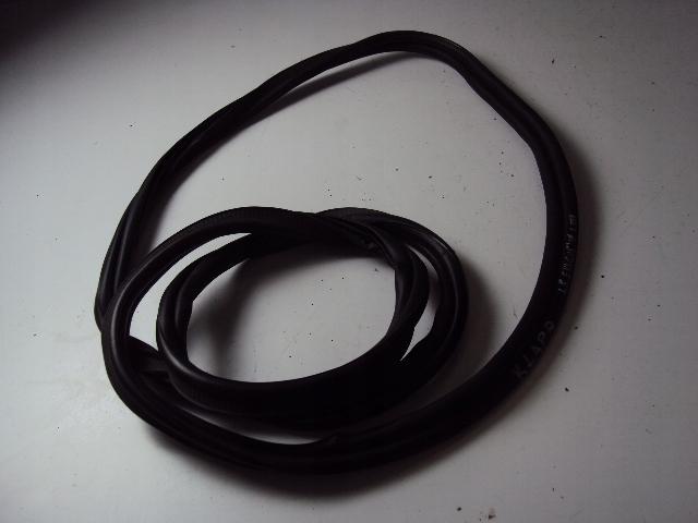 Прокладка закрилка задня RANGE Rover EVOQUE II L551 18-