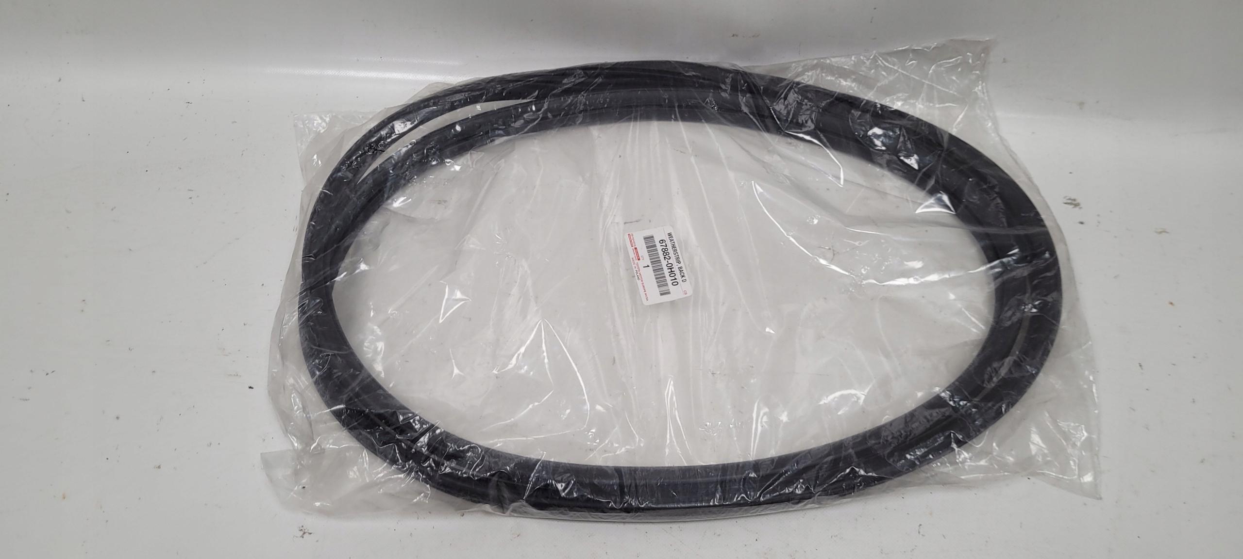 67882-0H010 - ПРОКЛАДКА ЗАДНЬОЇ КРИШКИ TOYOTA AYGO II 2 2014-