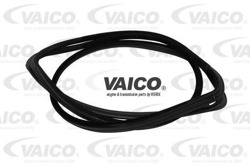 V30-1541 - Уплотнение MERCEDES W124, W201, W202, W120