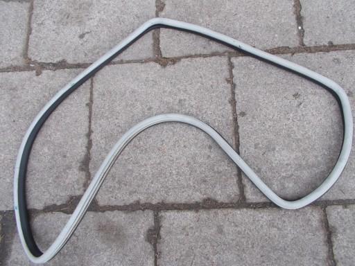 УПЛОТНИТЕЛЬ ДВЕРИ SKODA FABIA И КУЗОВНОЙ УНИВЕРСАЛ X