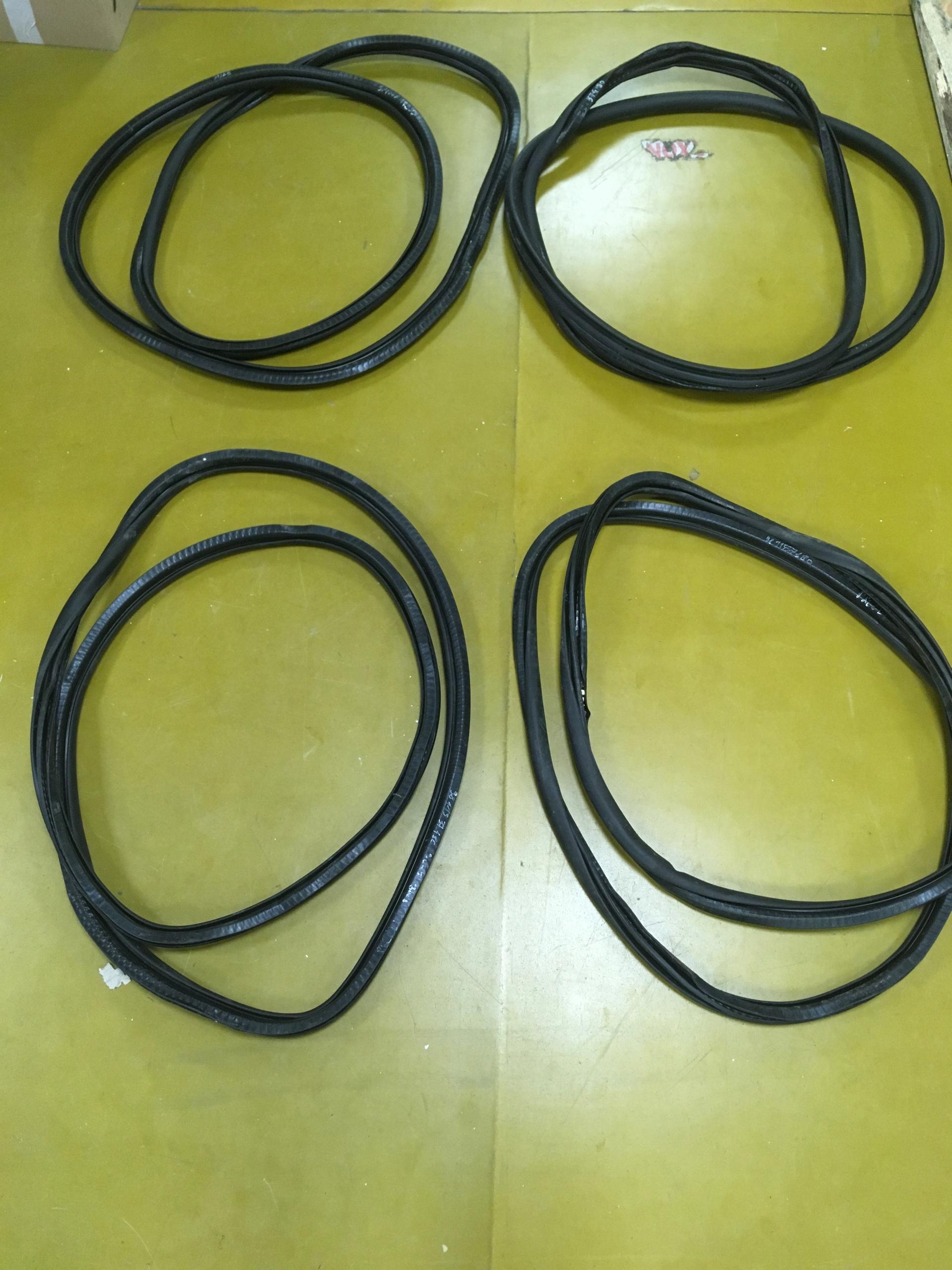 ПРОКЛАДКА ПЕЖО 3008 5008 ИИ 17Р 9811603080