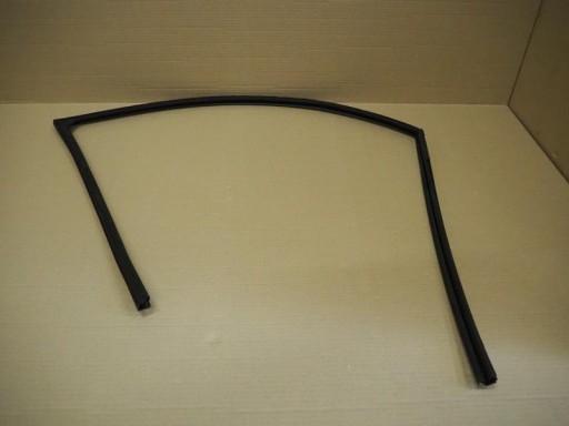 803313616R - УЩІЛЬНЮВАЧ СКЛА ХРОМ ДВЕРІ ЛІВИЙ ПЕРЕДНІЙ KOLEOS II