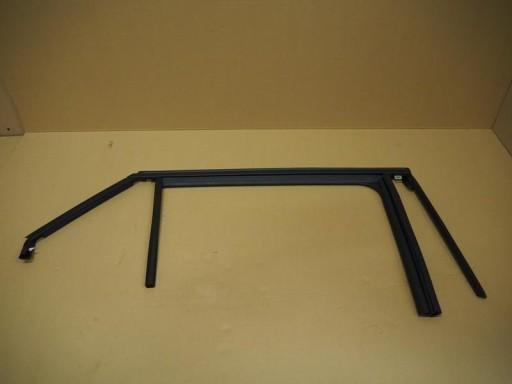 9825819080 - УПЛОТНИТЕЛЬ СТЕКЛА ДВЕРИ ПРАВЫЙ ЗАДНИЙ PEUGEOT 2008 II