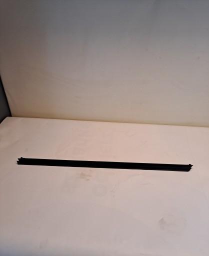 Прокладка стеклоподъемника левая передняя AUDI A3 8Y 8Y0837479