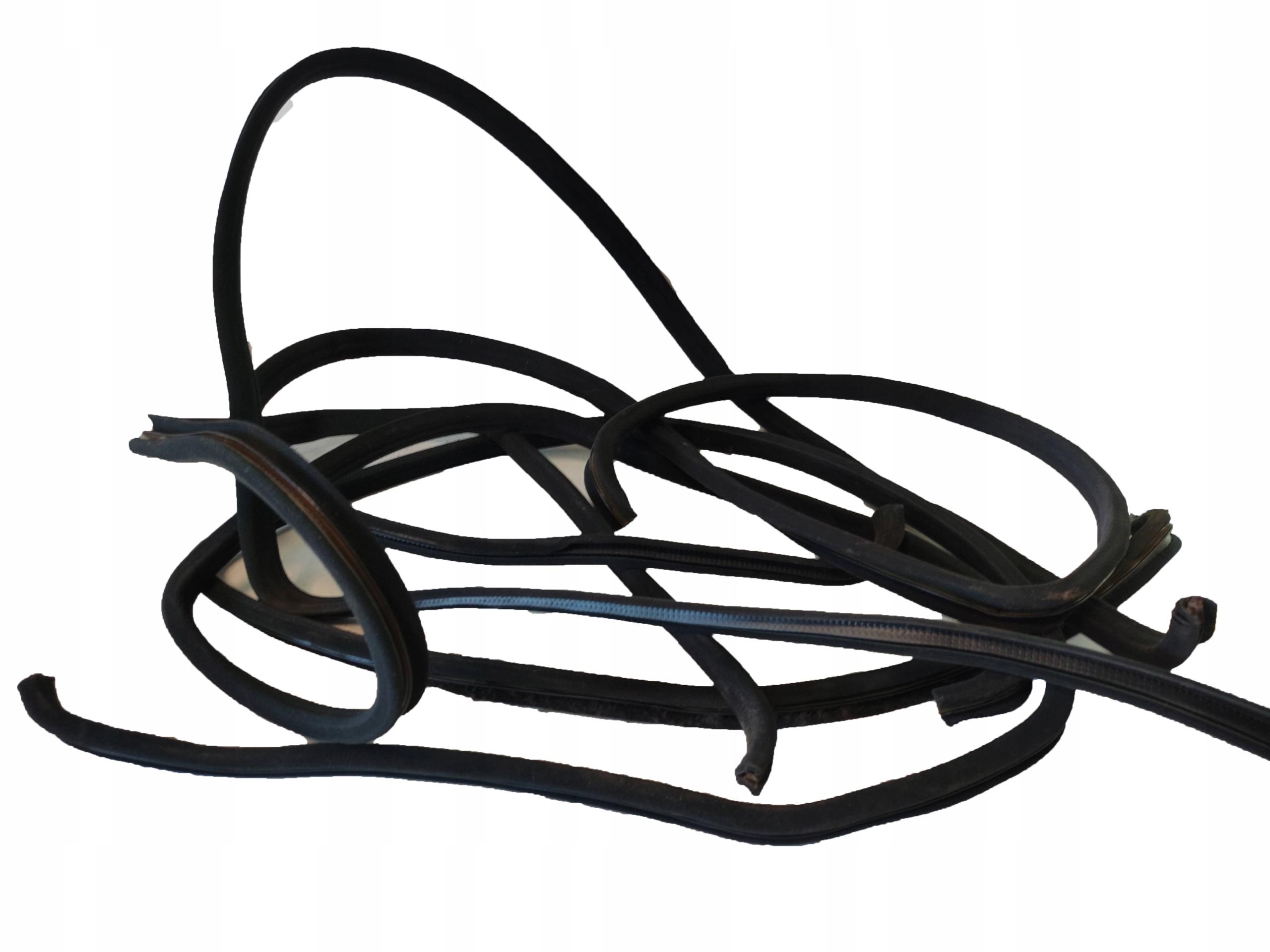 УПЛОТНИТЕЛИ ДВЕРЕЙ 4 ШТ. КОМПЛЕКТ