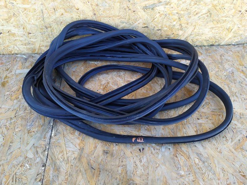 УПЛОТНИТЕЛИ ДВЕРЕЙ KPL SKODA FABIA III 3 УНИВЕРСАЛ