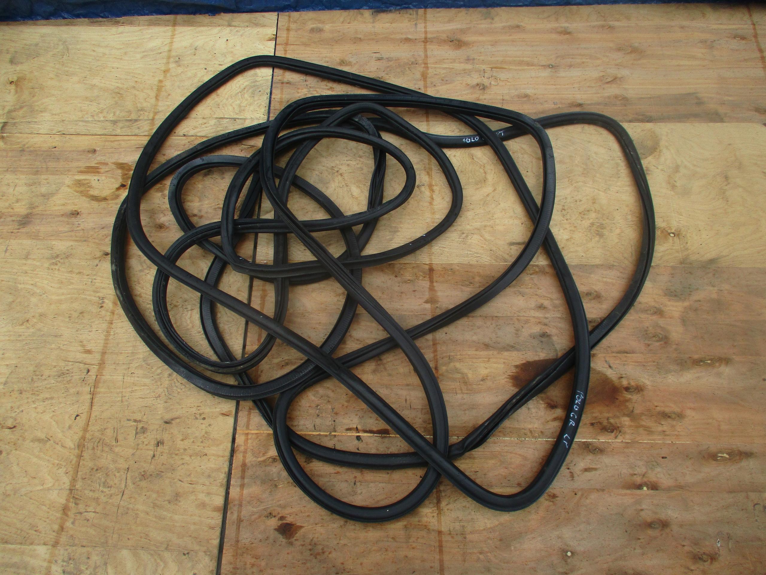 VWPOLO6R - УПЛОТНЕНИЯ ДВЕРИ VW POLO 6R ДВЕРЬ ПЕРЕДНЯЯ ЗАДНЯЯ КРЫШКА