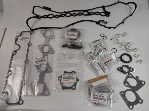 04112-0R250 - ПРОКЛАДКИ ДВИГУНА-КОМПЛЕКТ.