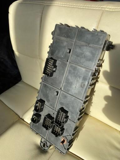 0015432015 - Несправний Mercedes модуль блок управління запобіжниками