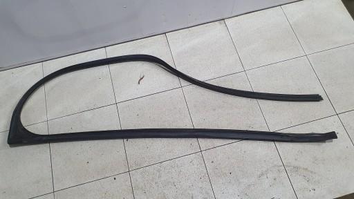 9610042199 - Уплотнитель двери Mercedes Actros MP 4