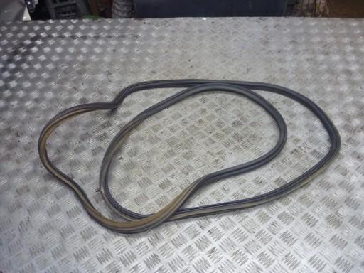 Прокладка Закрылка Escalade Suburban Yukon Tahoe 15-