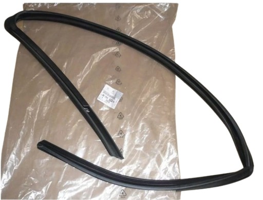 Ущільнювач вікна двері передній лівий 9675435980 Citroen C-Elysee Оригінал