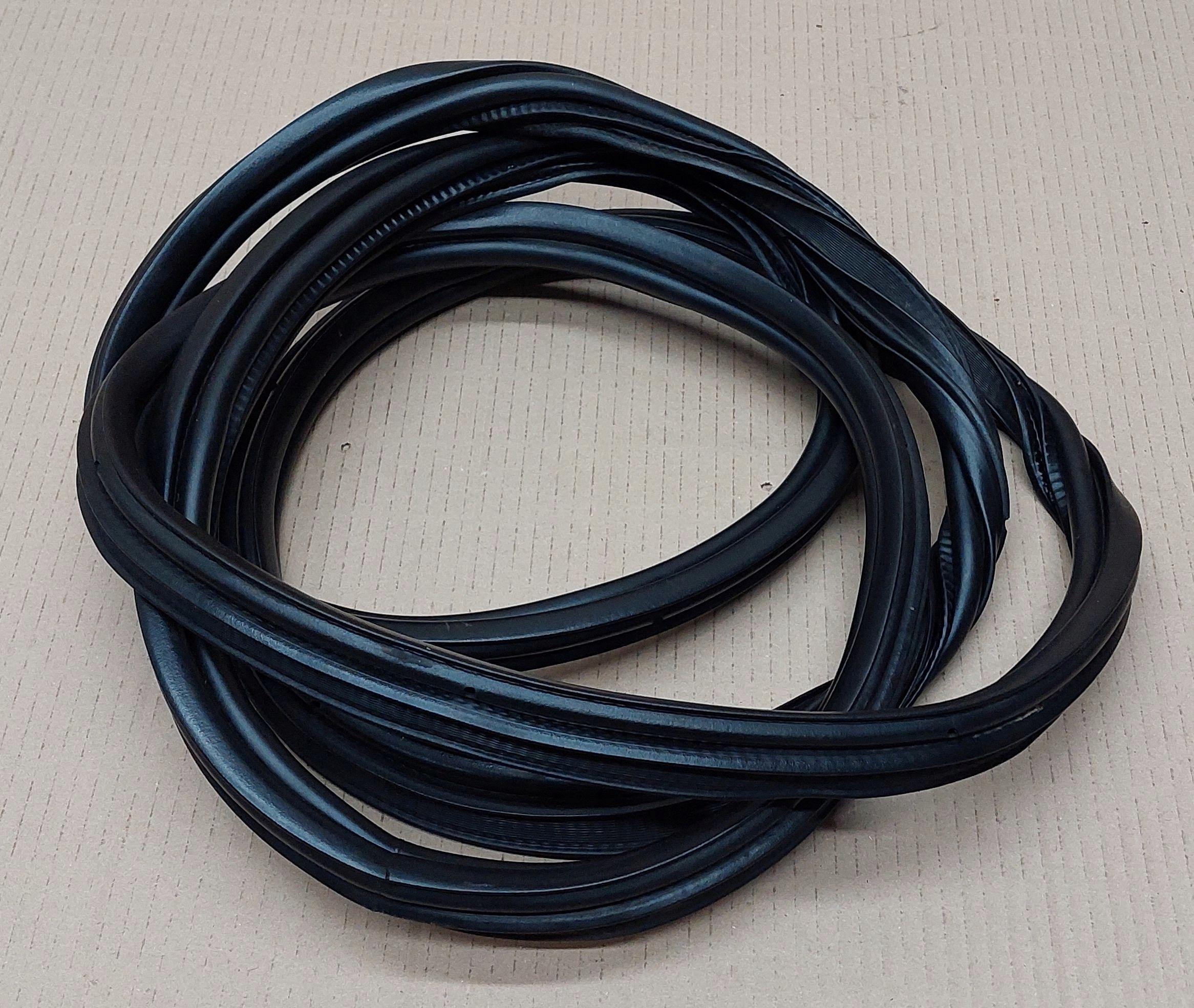 Прокладка багажника Opel Insignia A универсал